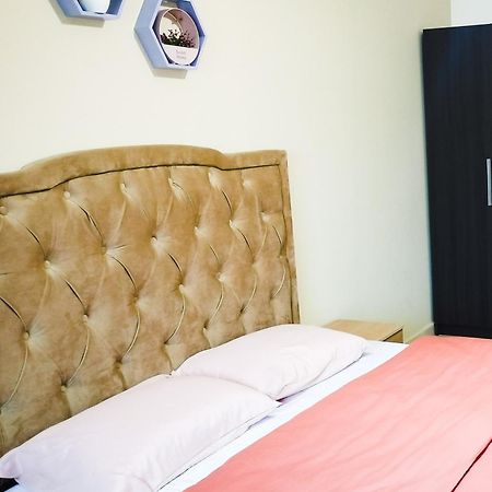 Nouveau Appartement Totalement Neuf - Tres Propre A Cote Du Centre Commercial Marjane Tanger Ngoại thất bức ảnh